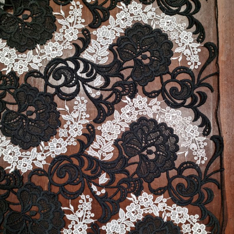 PIZZO B&W - ULTIMO TAGLIO 1 METRO - immagine 2