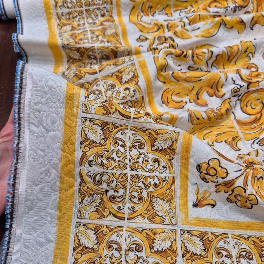 COTONE BROCCATO MAIOLICA GIALLO - immagine 3